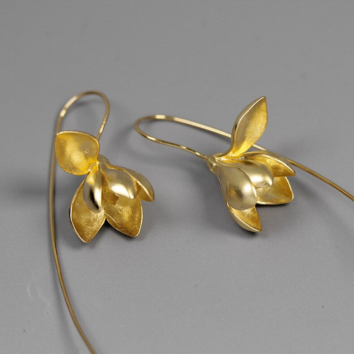 Boucles d'oreilles pendantes Magnolia Blomst | Élégants bijoux floraux en forme de goutte