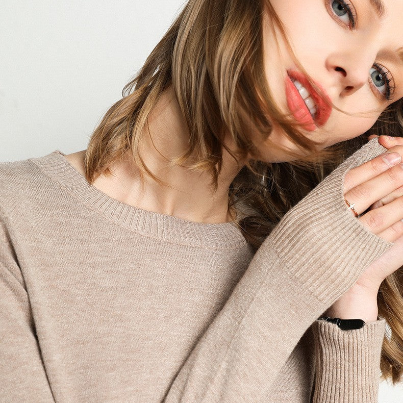 Dámský svetr s kulatým výstřihem z kašmíru