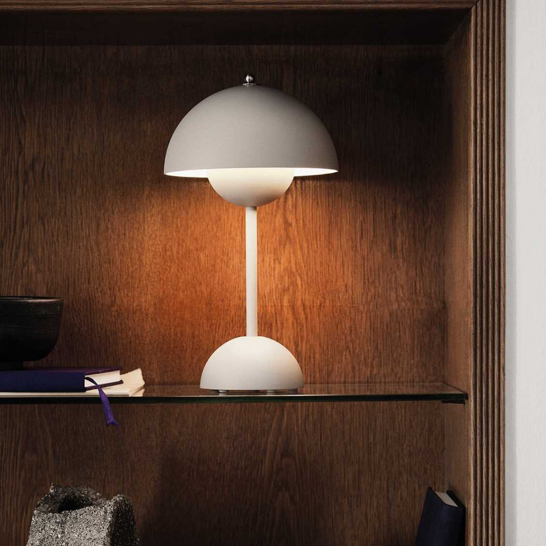 Stüna | LED stolní lampa