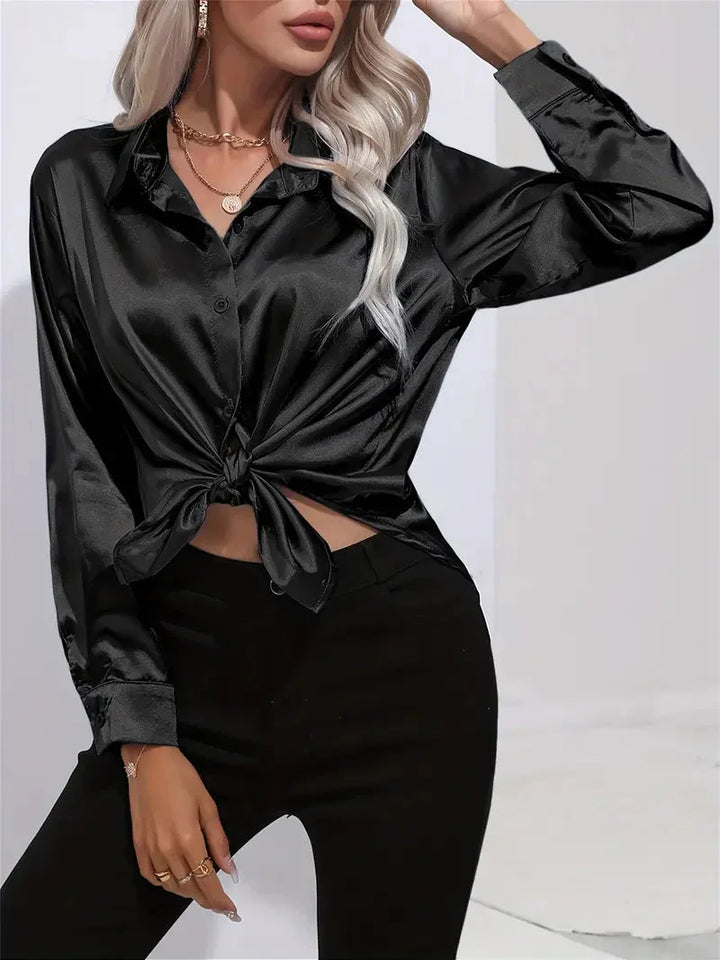 Ula| Chemise boutonnée pour femmes pour un look chic