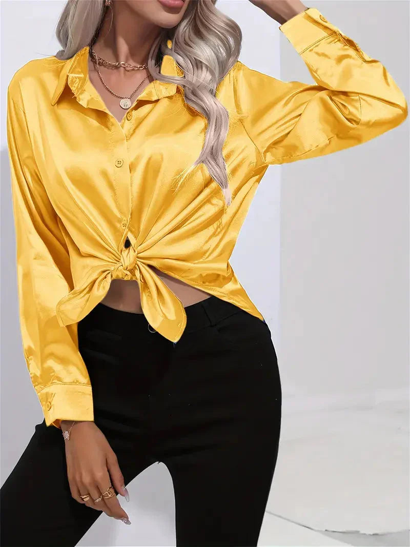 Ula| Chemise boutonnée pour femmes pour un look chic