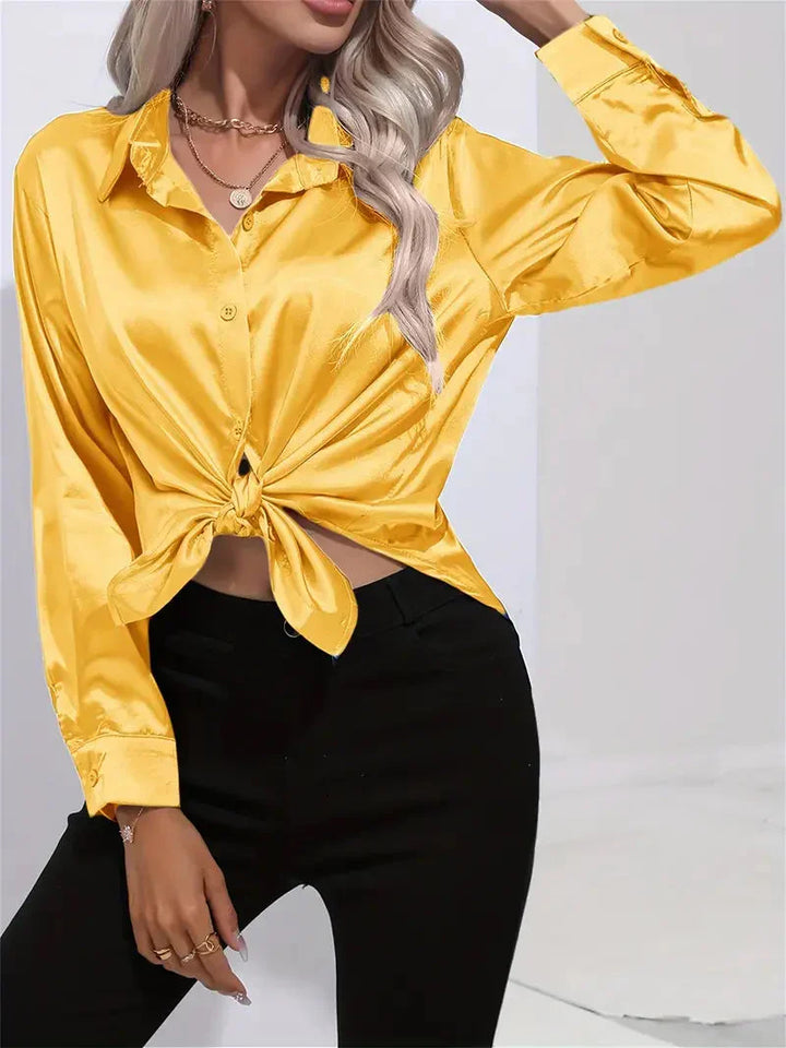 Ula| Chemise boutonnée pour femmes pour un look chic