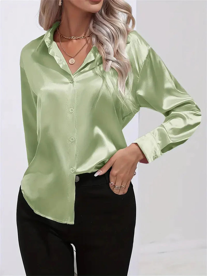 Ula| Chemise boutonnée pour femmes pour un look chic