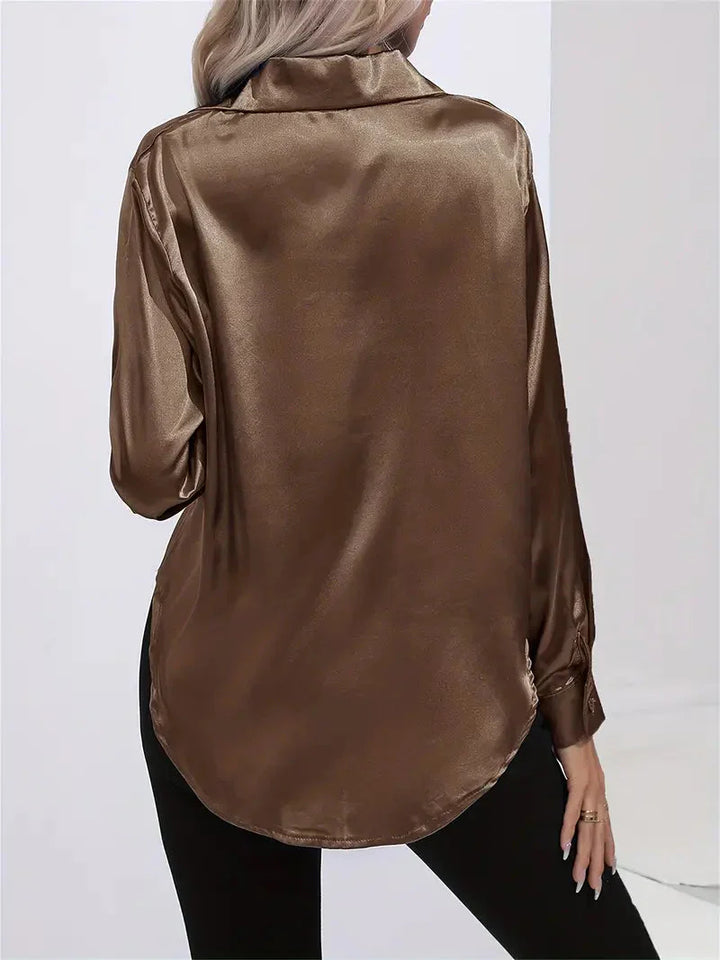 Ula| Chemise boutonnée pour femmes pour un look chic