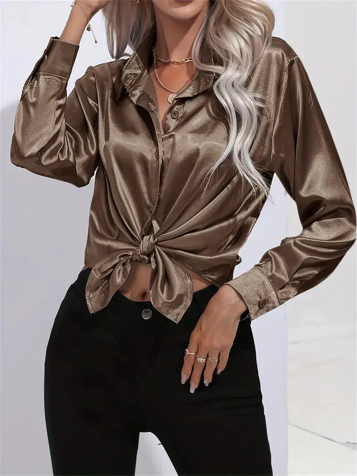 Ula| Chemise boutonnée pour femmes pour un look chic