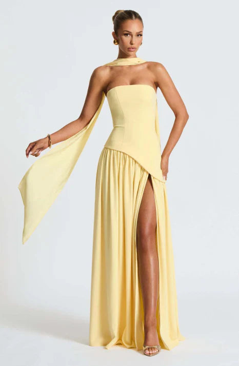 Robe Longue Bustier pour Femme | Style Chiffon Flottant avec Détails Foulard