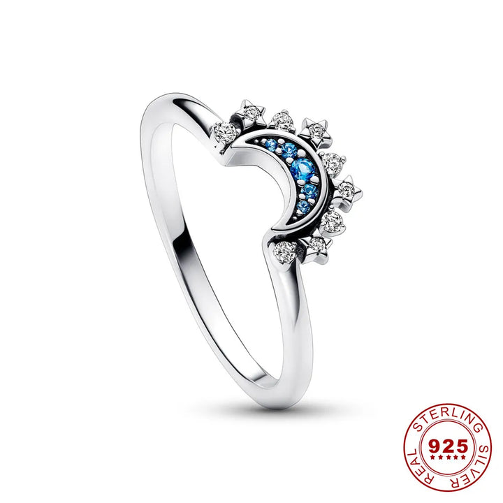Amara| Bague en argent étincelante avec lune, soleil et cristal