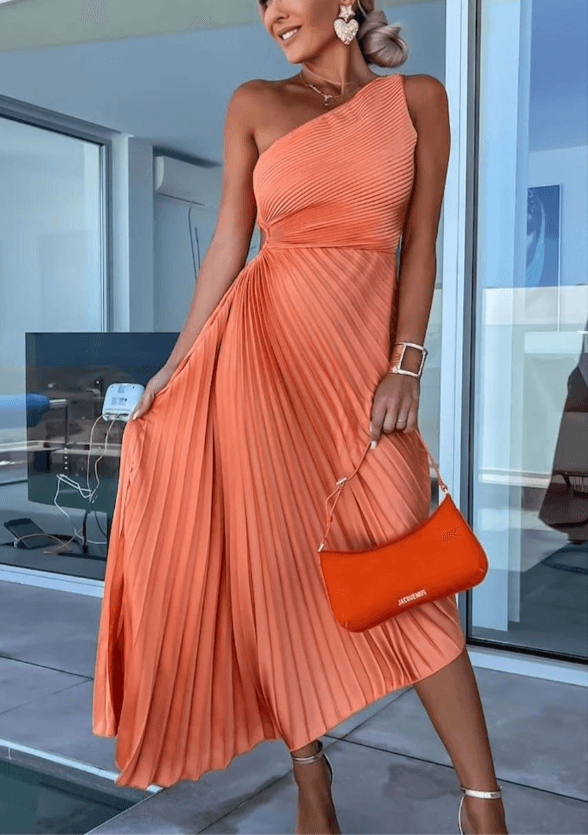 Robe midi plissée à une épaule pour femme | Taille cintrée style affirmé
