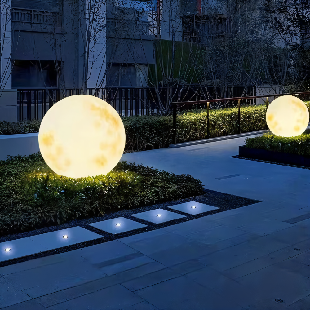 Solar Garden Moonlight | Outdoor Moon Lamp