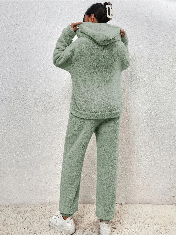 2-Piece Women's Fleece Lounge Set | Cozy Hoodie and Joggers