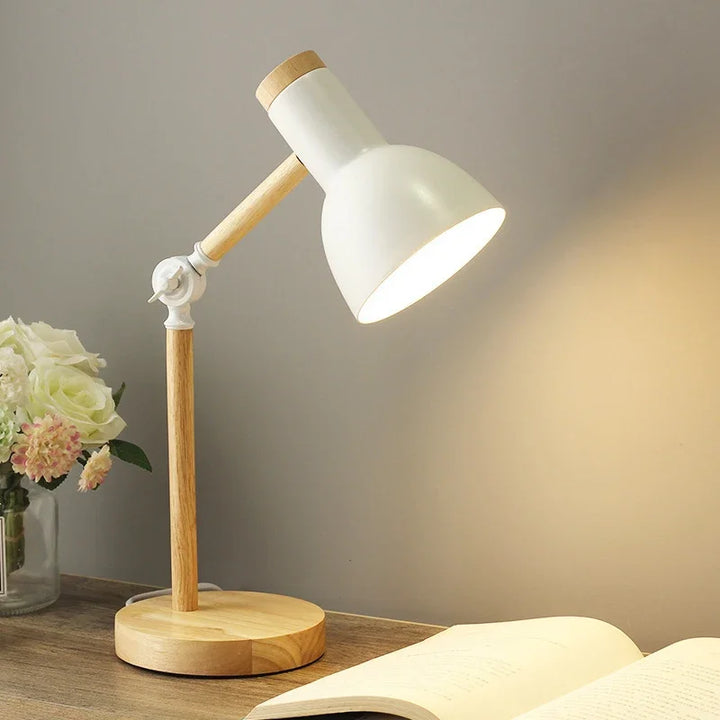 Lurka | Skandinávská stolní lampa