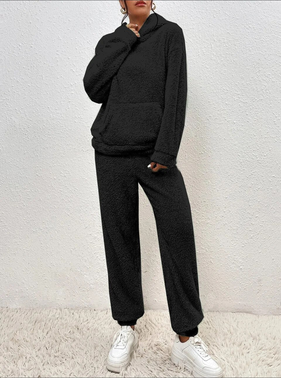 2-Piece Women's Fleece Lounge Set | Cozy Hoodie and Joggers