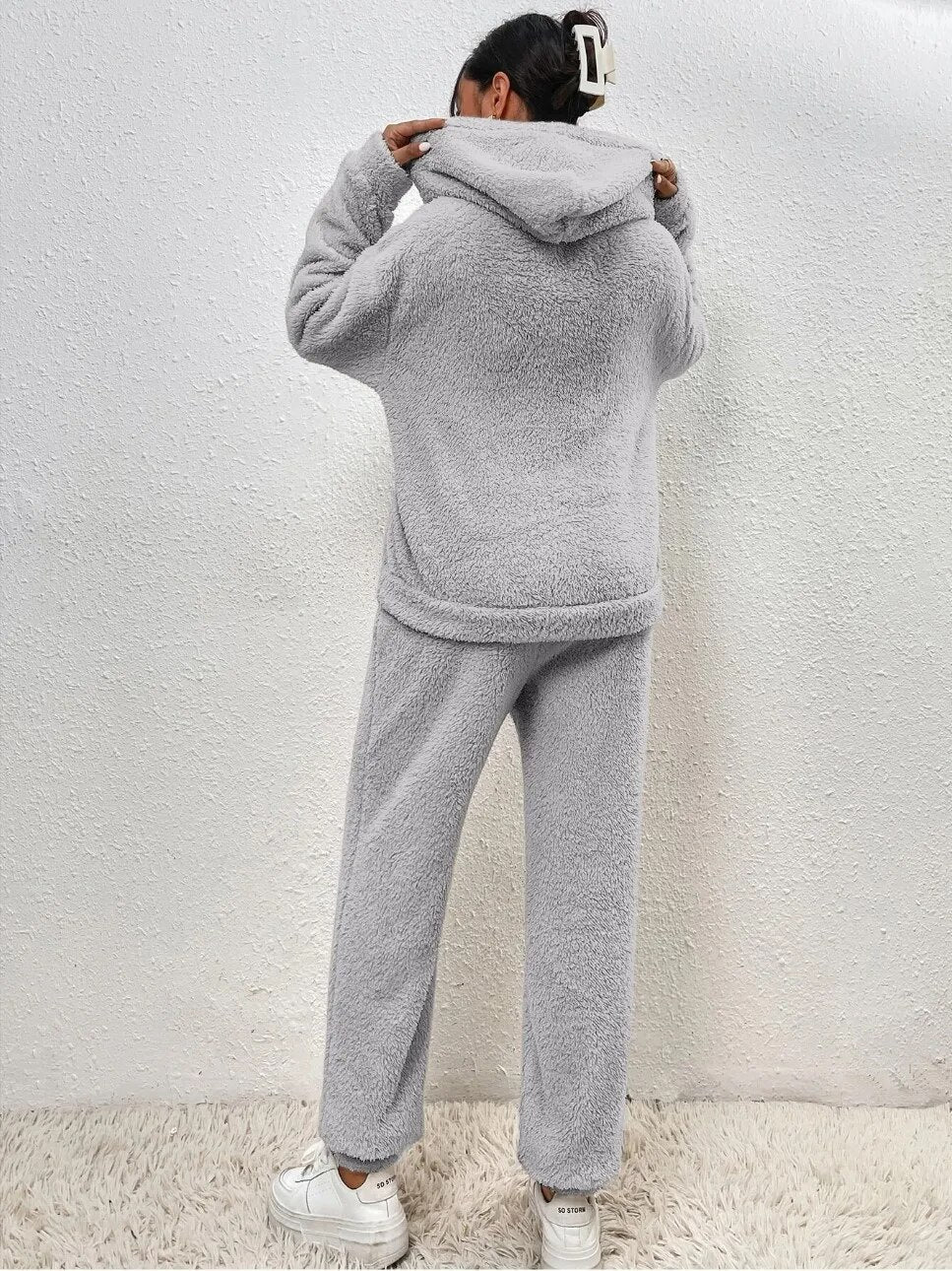 2-Piece Women's Fleece Lounge Set | Cozy Hoodie and Joggers