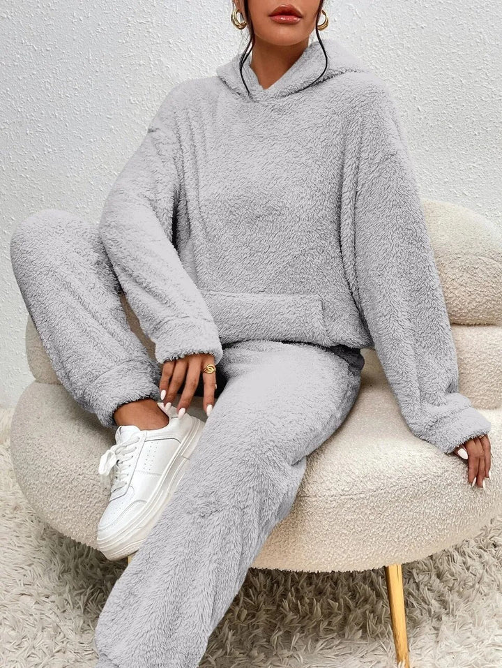 2-Piece Women's Fleece Lounge Set | Cozy Hoodie and Joggers