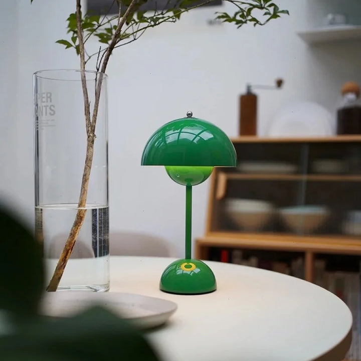 Stüna | LED stolní lampa