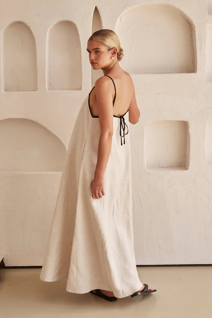 Robe maxi spaghetti pour femme | Style élégant pour invité de mariage